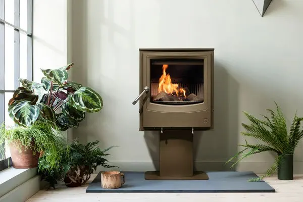 Farringdon Small Eco stove in Chestnut brown