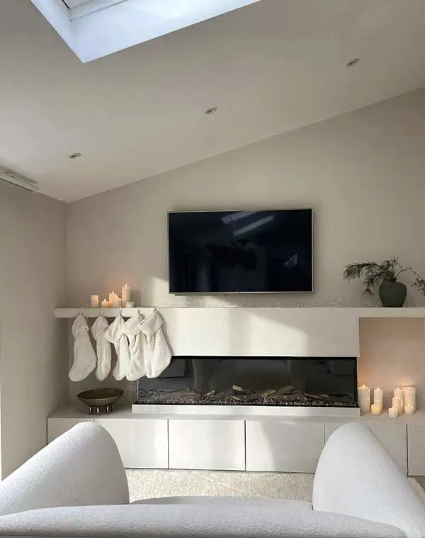 Photo of Ellere Electric Fire installation. Courtesy of @Alizeslifestyle